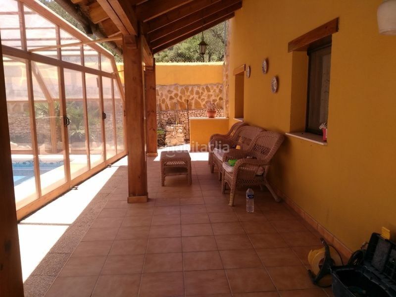 Foto 3fa16bdf-ca84-4d28-8110-ac5bde5cb3b4. Rent chalet with heating parking pool in Castalla