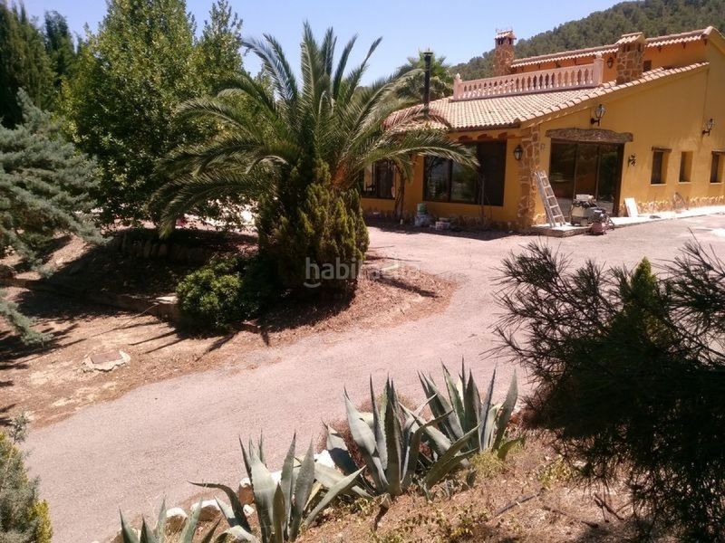 Foto f4e25af7-15f4-4a56-87d8-e4398c798f39. Rent chalet with heating parking pool in Castalla