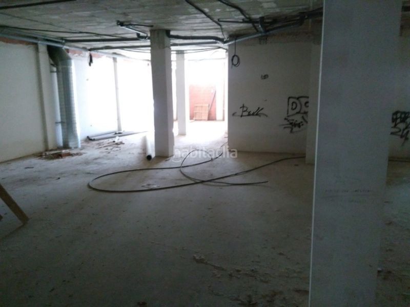 Foto fa8b3128-a3c2-463b-9191-c226ec2aab05. Lloguer local comercial a Castalla