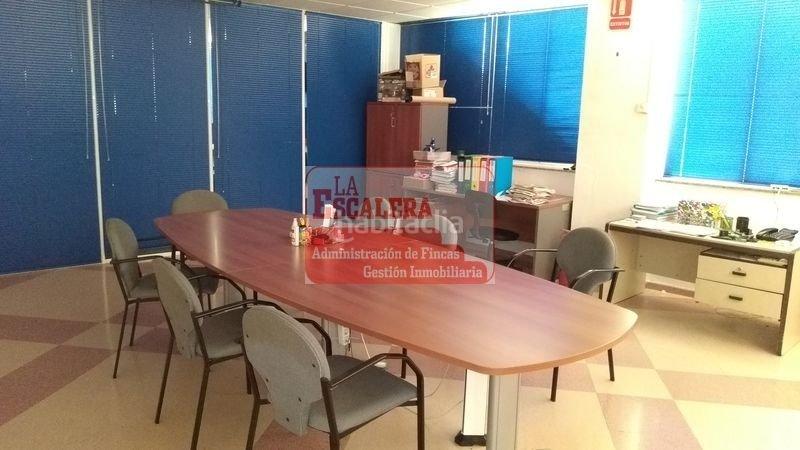 Foto c7cc08cb-2ea7-42c3-8bf1-6ed8a1e5f1d8. Lloguer nau industrial a Ibi