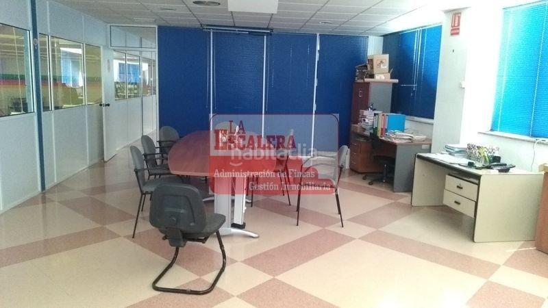 Foto cc7d7382-d7c7-4341-879e-0c8cd47749a6. Lloguer nau industrial a Ibi