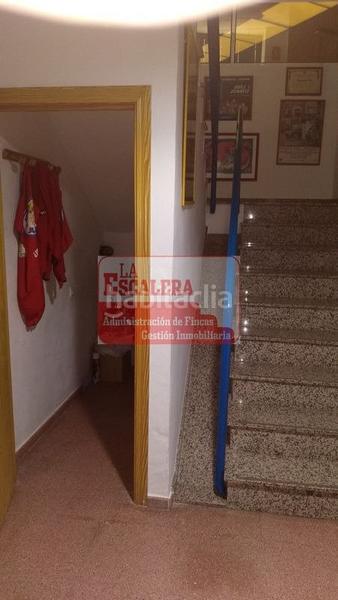Foto f10ada53-f529-4564-bb98-b38db06f2b4c. Lloguer nau industrial a Ibi
