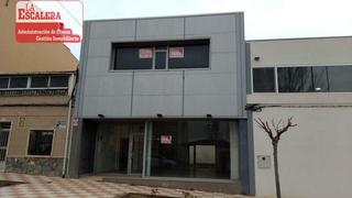 Nau industrial a Castalla. Local comercial y oficina en castalla