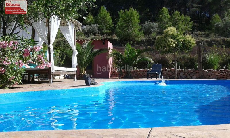 Foto 821a5224-e4d6-495b-9164-f031ac199a35. Lloguer xalet amb aparcament piscina a Ibi