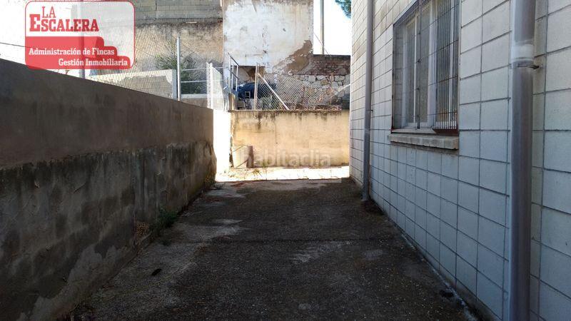 Foto 1e2e424c-9c10-4fca-b99e-9321fea0fea3. Rent industrial building in Ibi