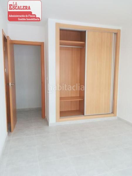 Foto 26ed6527-0e31-47b3-855c-64fbf0f604e4. Alquiler piso estrena piso, garaje y trastero, ascensor en Onil