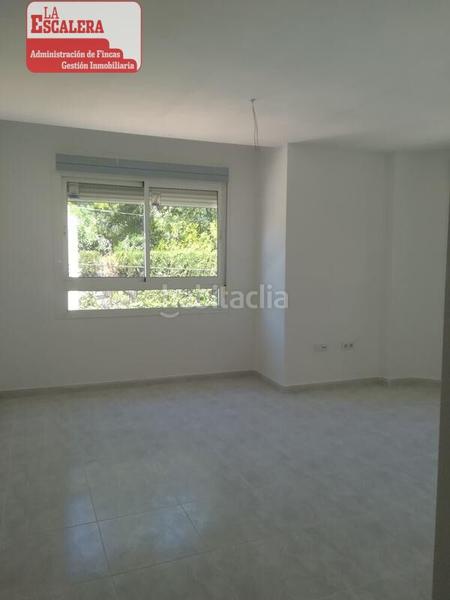 Foto d45ee05b-9fa7-4957-8547-2540728400ca. Alquiler piso estrena piso, garaje y trastero, ascensor en Onil