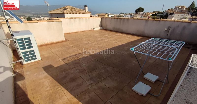 Foto 06d0df25-6e62-45b9-9bb2-b2532a432372. Xalet amb calefacció aparcament piscina a Castalla
