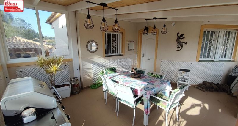 Foto d4d3e420-5d0d-4524-ac66-f3125d48ba34. Xalet amb calefacció aparcament piscina a Castalla