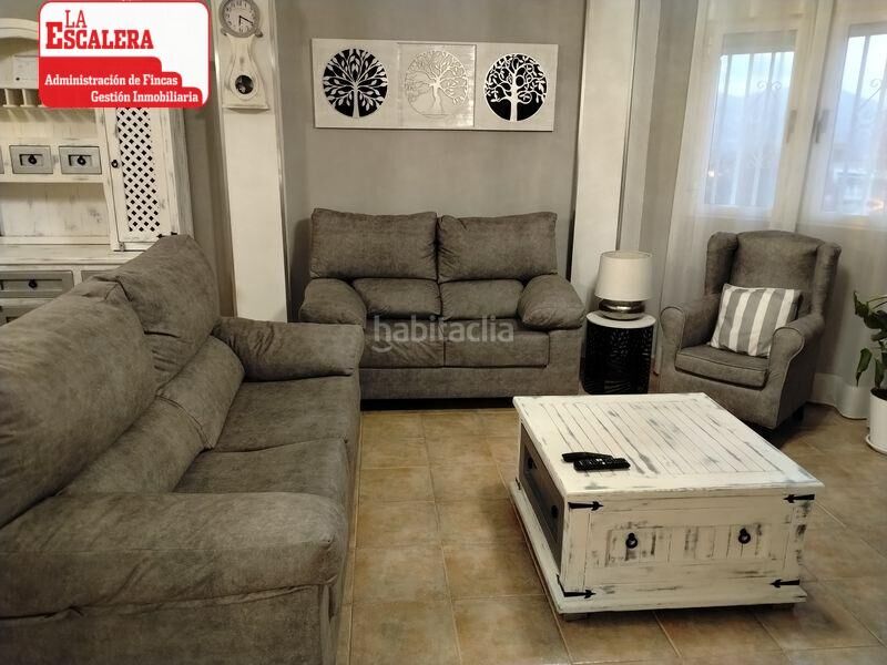 Foto e14e372a-a52a-4baa-8711-4e06e13865d7. Xalet amb calefacció aparcament piscina a Castalla