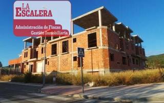 Casa adossada a Castalla. Complejo de 7 adosados en construcción. castalla