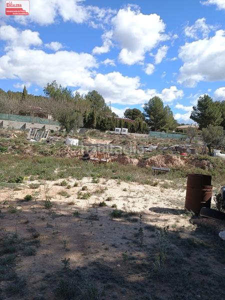 Foto c87eb36d-73d1-4e80-bc11-b9887ee1dd61. Residential plot in Tibi