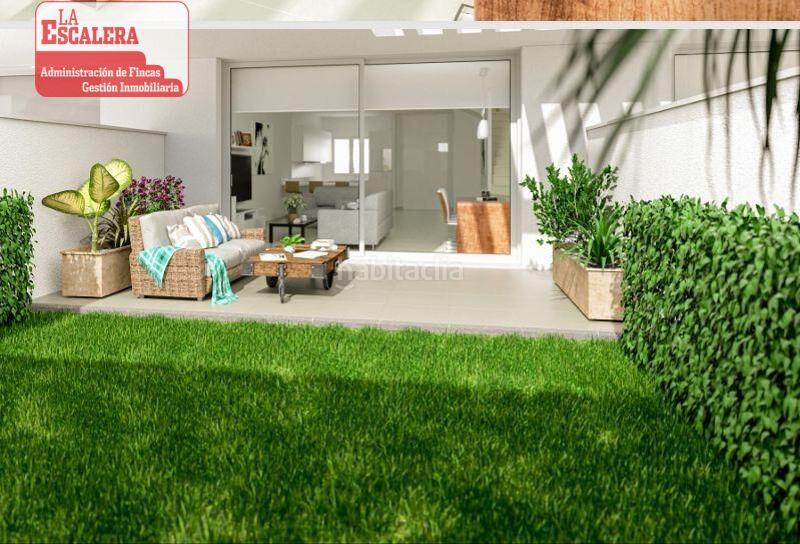 Foto f0f2a87f-4f57-46b1-b339-85bfcf25ab84. Casa adossada amb aparcament a Castalla