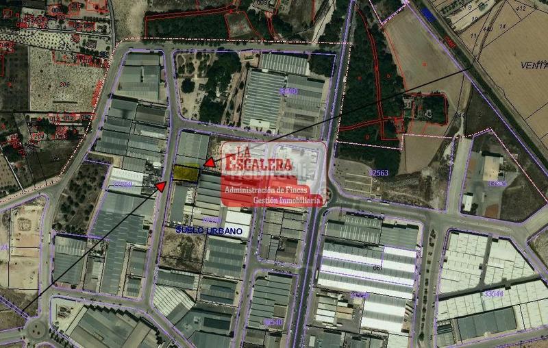 Foto d6504a6a-70f4-40eb-aacd-dafdbe7ed6ff. Industrial plot in Castalla