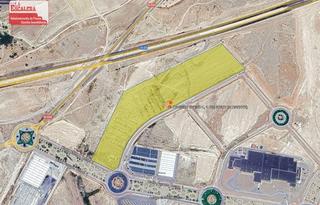 Terreno residencial en Caudete. Terreno de 50.762 m2en nuevo polígono industrial de caudete