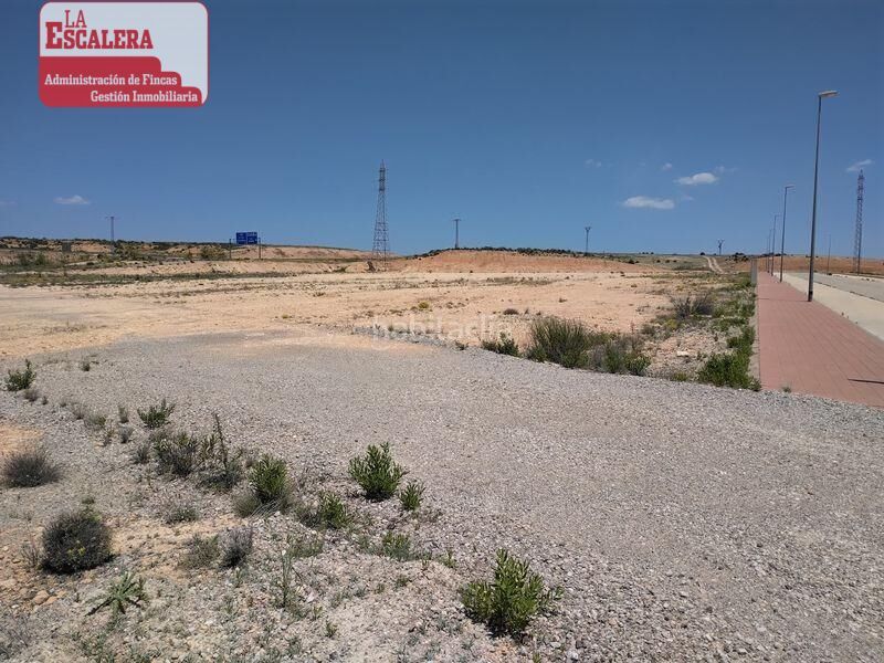 Foto ae4b6ebc-d4a8-4109-93a1-9e8ac17ddff4. Area edificabile industriale in Caudete