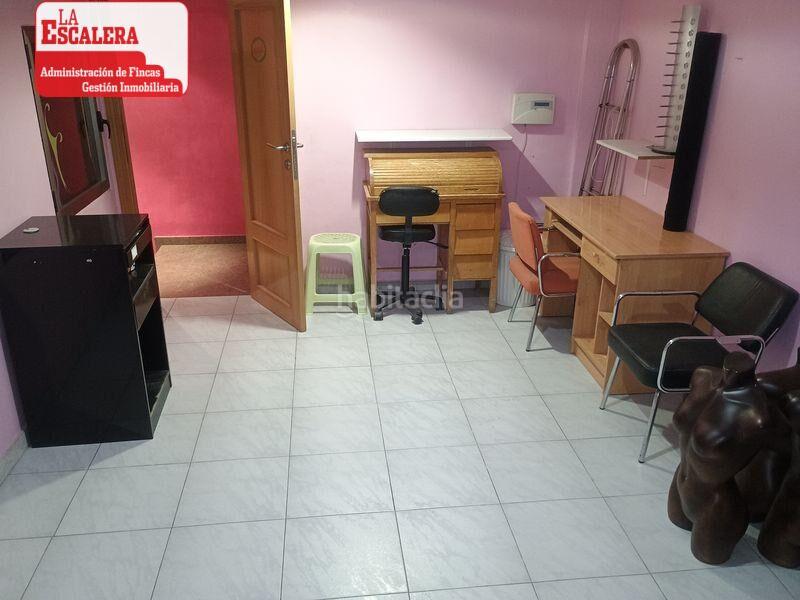 Foto 2810eab0-32e3-4ef3-ad86-31fefac08556. Lloguer local comercial a Ibi