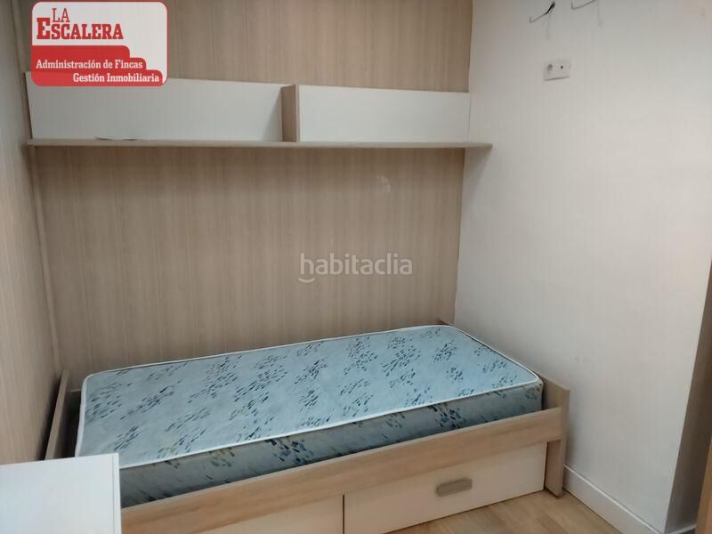 Foto 3e93ec66-b7b1-4084-bbb1-f4445b1d5a50. Casa adossada a Ibi