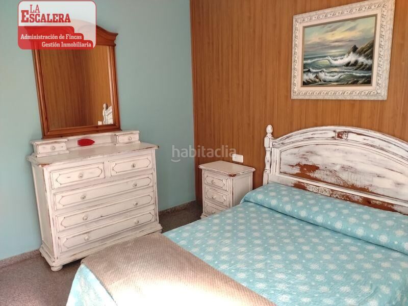 Foto 64792550-2785-4aa7-978b-5af2235826f0. Casa adossada a Ibi