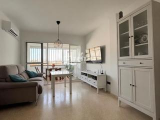 Piso en Barrio Alto. Piso con terraza y vestidor en la mejor zona de san juan