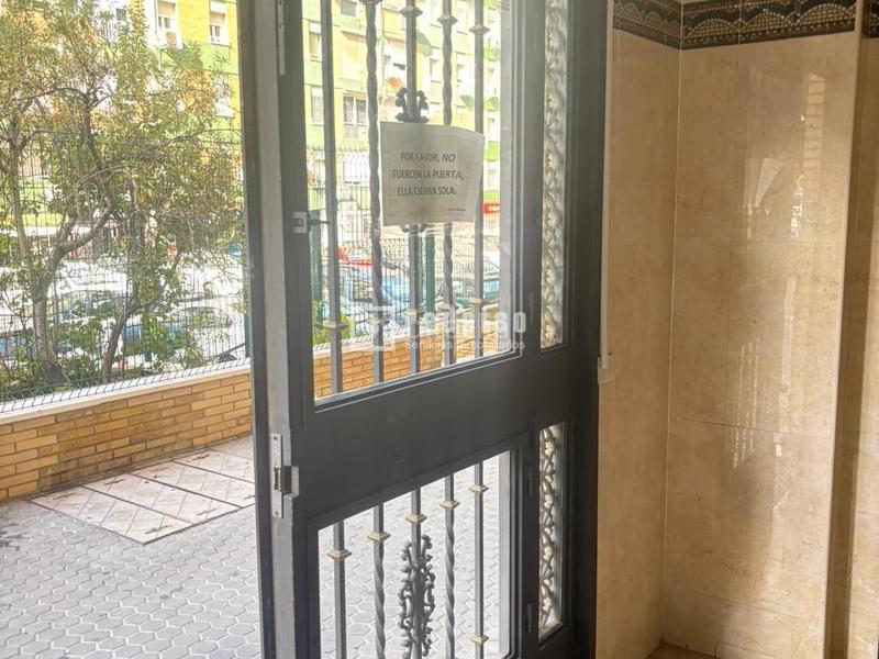 Foto 66ac4893-faf6-40e1-9acc-07c39f2aa205. Appartement avec chauffage dans Juan XXIII - Rochelambert Sevilla
