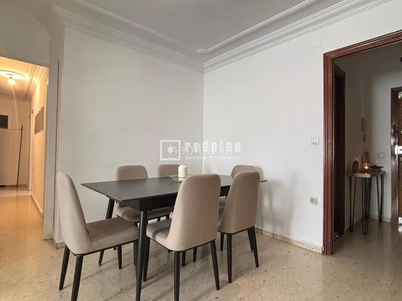 Foto 6c1677cd-7a50-4783-a7bf-a9d1df81f321. Appartement avec chauffage dans Juan XXIII - Rochelambert Sevilla