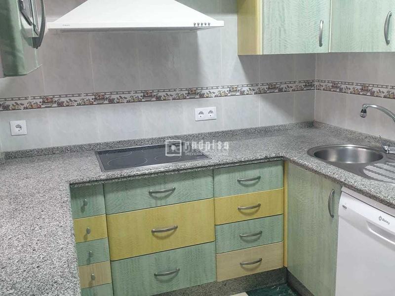 Foto f4f02ee4-d39a-4604-832e-cb279f195841. Appartement avec chauffage dans Juan XXIII - Rochelambert Sevilla