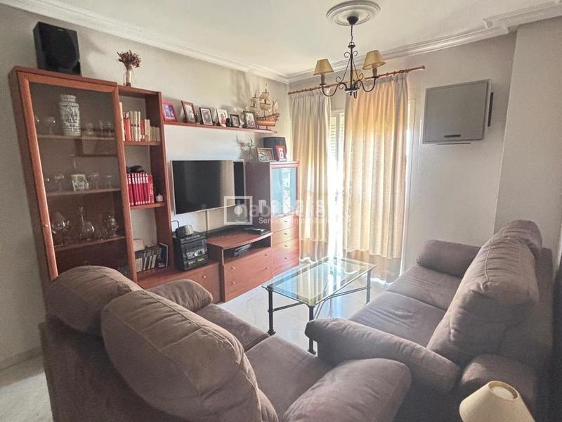 Foto 9a4389e6-a0f5-4987-9a4a-a17b0f864135. Appartement avec chauffage parking dans Simon Verde Mairena del Aljarafe