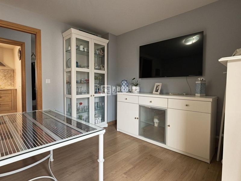 Foto d55d9061-55fb-404d-b27b-4370fd46dce7. Piso  reformado en zona Lepanto en Lepanto Mairena del Aljarafe