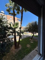 Etagenwohnung in Ciudad Aljarafe. Estupendo piso vpo con piscina en ciudad almar  mairena del alja