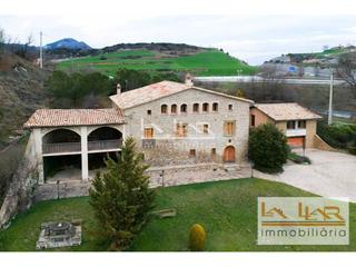 Masia  De prats de lluçanes. Casa de campo en venta