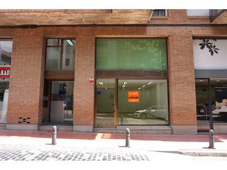 Alquiler Local Comercial en Bisbe morgadas 34