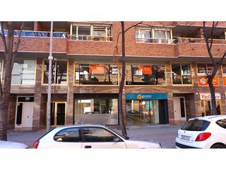 Alquiler Local Comercial en Bisbe morgades 35. Local comercial en alquiler en centre comercial de vic