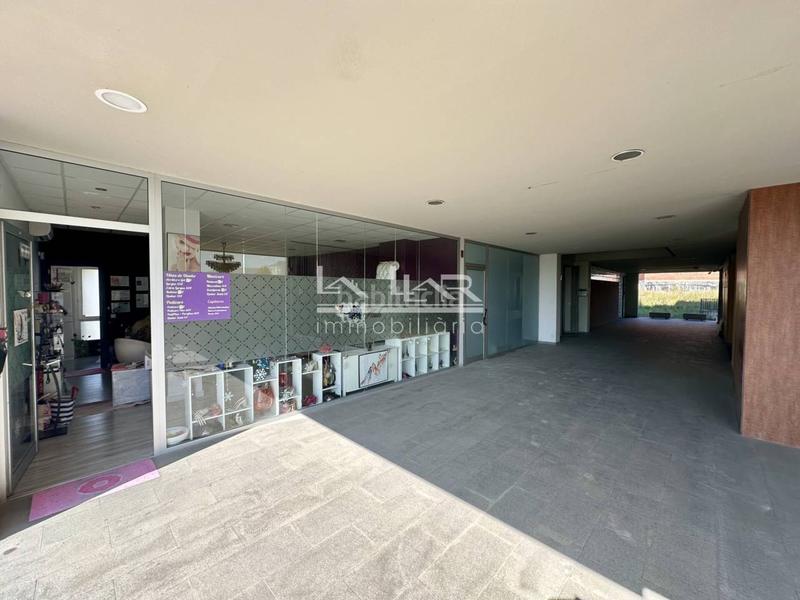 Foto 685fc32f-50c5-4749-92dd-1b86582f3e47. Location local commercial dans El Sucre-El Nadal Vic