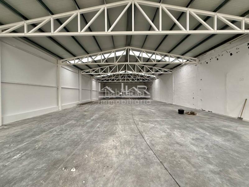 Foto 72a44095-0aa4-473c-9612-55bac3266148. Lloguer nau industrial a Nord Vic