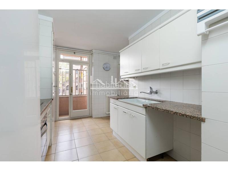 Foto 16773155-50bf-49a3-afbe-2f79a8640f95. Piso en joan puig 2 piso en venta en Nord Vic