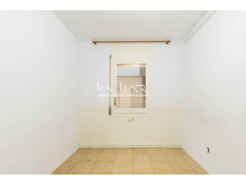 Foto 5aa2c3ab-9345-451a-a04f-301d5083b4c8. Piso en joan puig 2 piso en venta en Nord Vic
