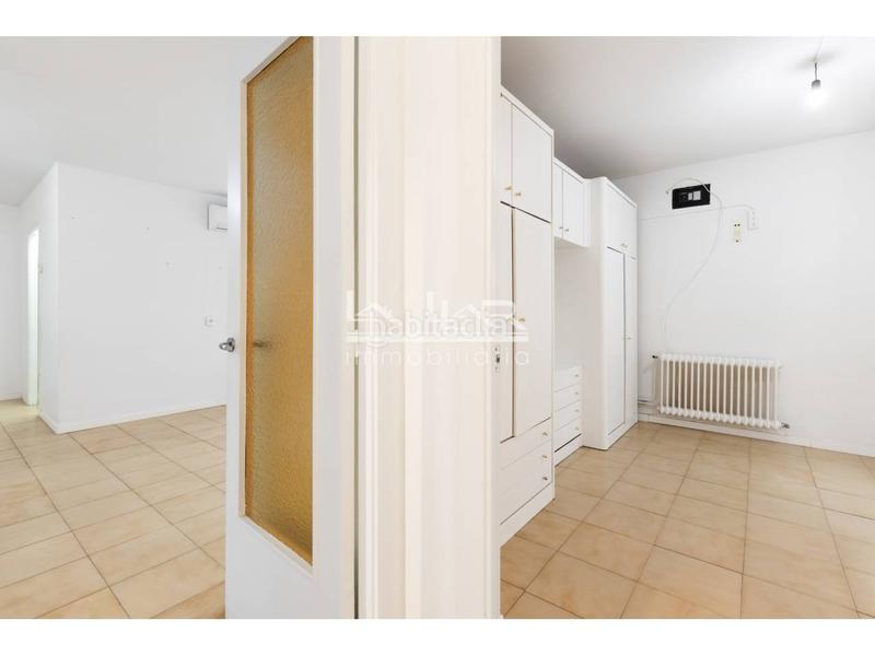 Foto a9a8421d-b052-4477-b136-2e21b3321d87. Piso en joan puig 2 piso en venta en Nord Vic