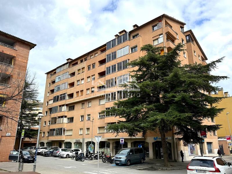 Foto bc2f0904-e261-4d90-84f7-5cfb8e111b4b. Piso en joan puig 2 piso en venta en Nord Vic