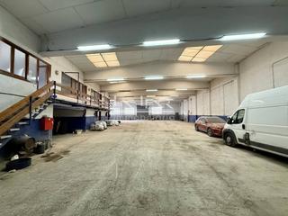 Lloguer Nau industrial  Narcís monturiol. Alquiler de nave industrial en el polígono mas galí de gurb