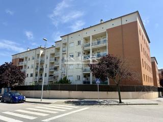 Flat  Òmnium cultural. Piso en venta en la plaza de osona