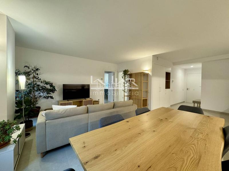 Foto 3c4084ee-397d-40b3-9495-3b6b2b5f739c. Location appartement avec chauffage dans Centre Vic