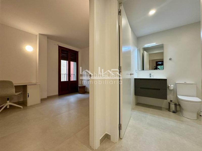 Foto 77fc4eeb-8b07-40db-b279-4bdc41af36c6. Location appartement avec chauffage dans Centre Vic