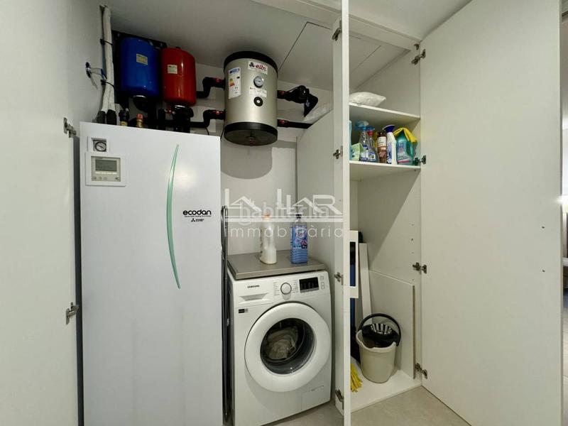 Foto e7ae3bfc-2a7f-46b3-9816-d4375793cae9. Location appartement avec chauffage dans Centre Vic