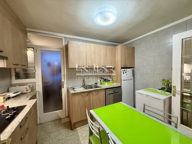 Foto 4f209d03-aa22-4df3-b459-0de9dd1854ae. Appartamento con riscaldamento parcheggio in Centre Vic