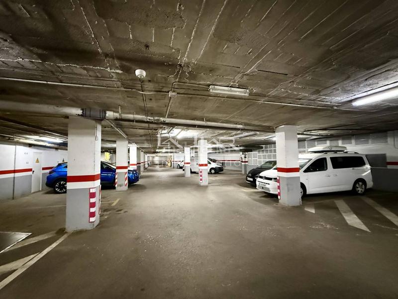 Foto e8df38d6-4e47-4842-885e-36a646d66832. Appartamento con riscaldamento parcheggio in Centre Vic