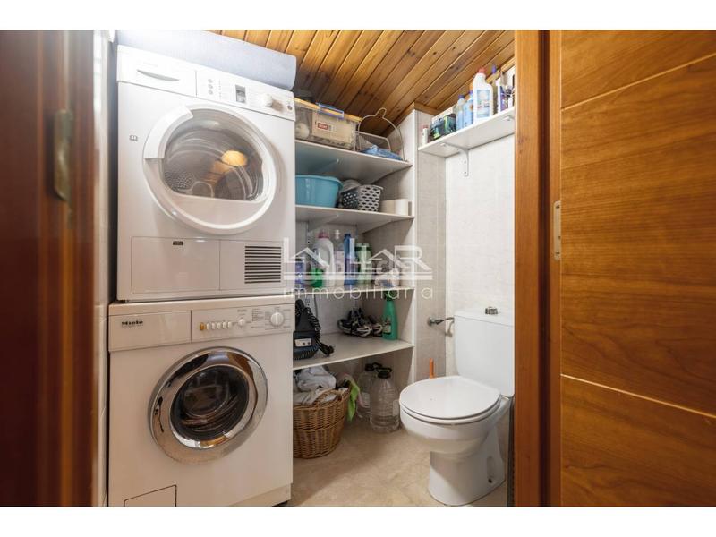 Foto 5f667fcb-058e-43fb-8e89-f0130ae4ad23. Dúplex espectacular dúplex en venta zona santa anna en Vic