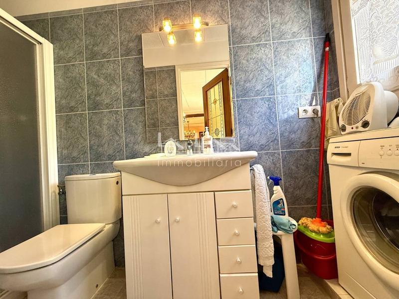 Foto 01d9546d-6283-4b1c-8666-f9ea2812e33a. Casa in Estadi-Santa Anna Vic