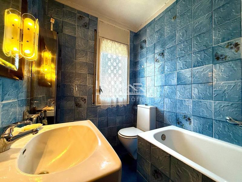 Foto 7fc46bbd-0257-40db-b230-81cd852ee0d8. Casa in Estadi-Santa Anna Vic