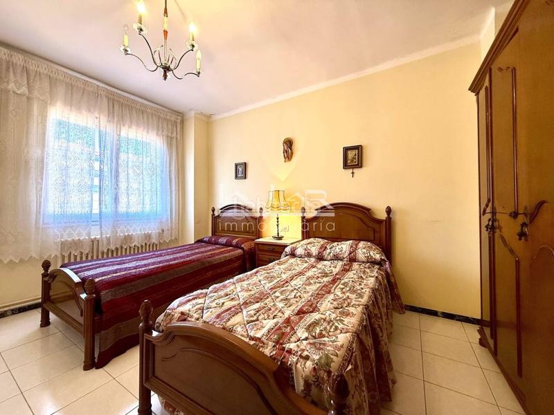 Foto 814c97aa-1350-4cd6-977c-39f920189d5f. Casa in Estadi-Santa Anna Vic